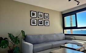 Sea La Vie #1 - Luxury Seaview Apartment